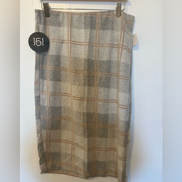 Women’s Plaid Pencil Skirt - Size Large - Picture 1 of 6